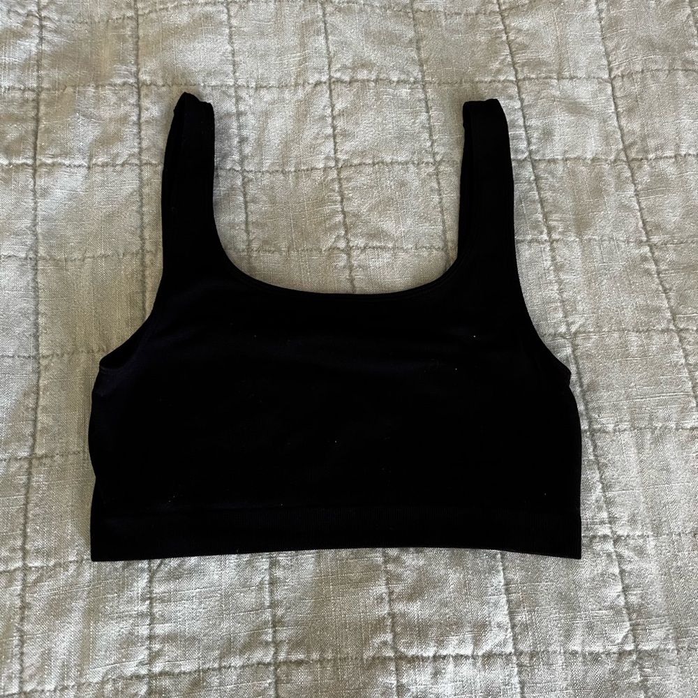 Black Sleeveless Crop Top